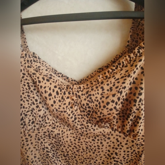 LUSH Polka Dot Print Beige Long Sleeved Mini Dress Sz Small - Picture 4 of 11